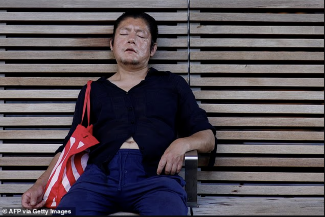 高温警报！美国25州进入桑拿天，近2亿人受影响！医生警告：15分钟可发展成热射病
