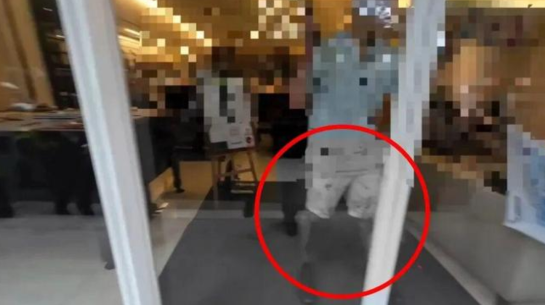 惊悚! 华人教授提大砍刀闯教室 狂砍亲戚50多刀 警员现场连开4枪!