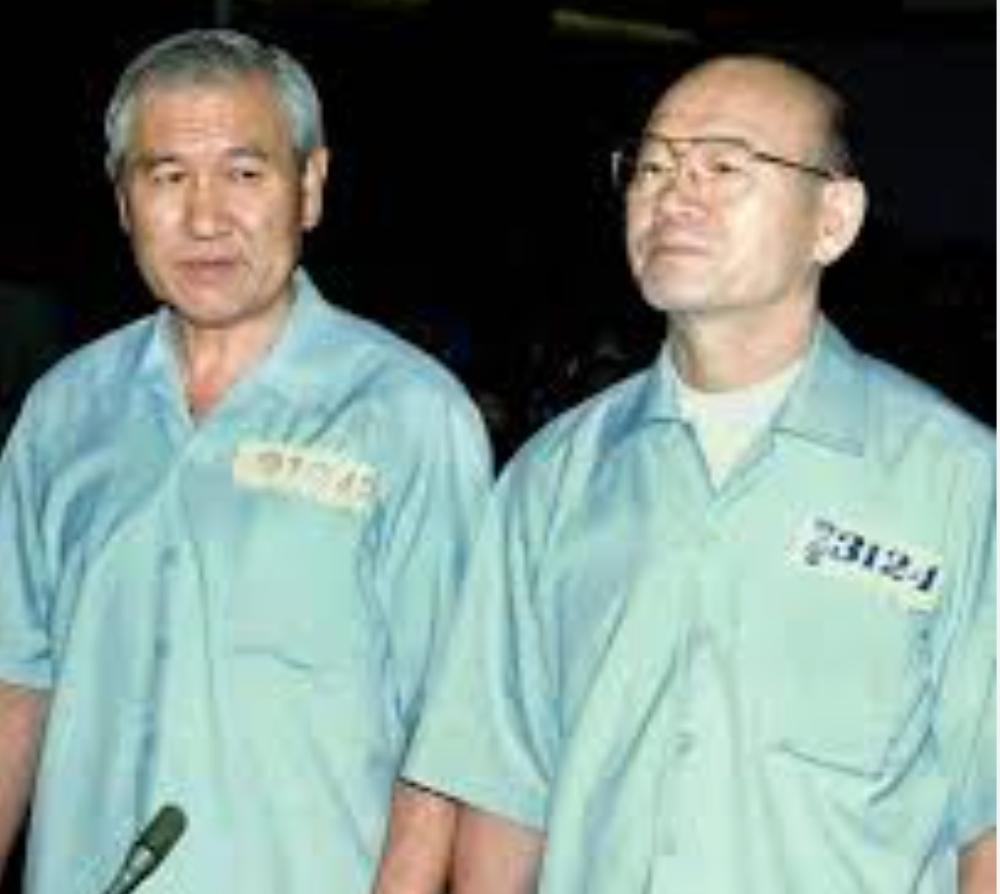 韩国史上最贵离婚！总统千金拿走出轨渣男9440亿。法官：结婚30年，打扫卫生又带娃