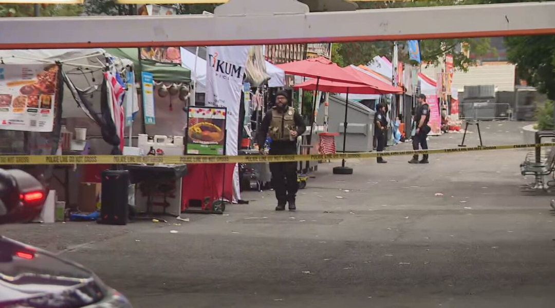 7人死伤! 美食节两人突然拔枪互射 数千游客疯狂逃命 众多华人在场