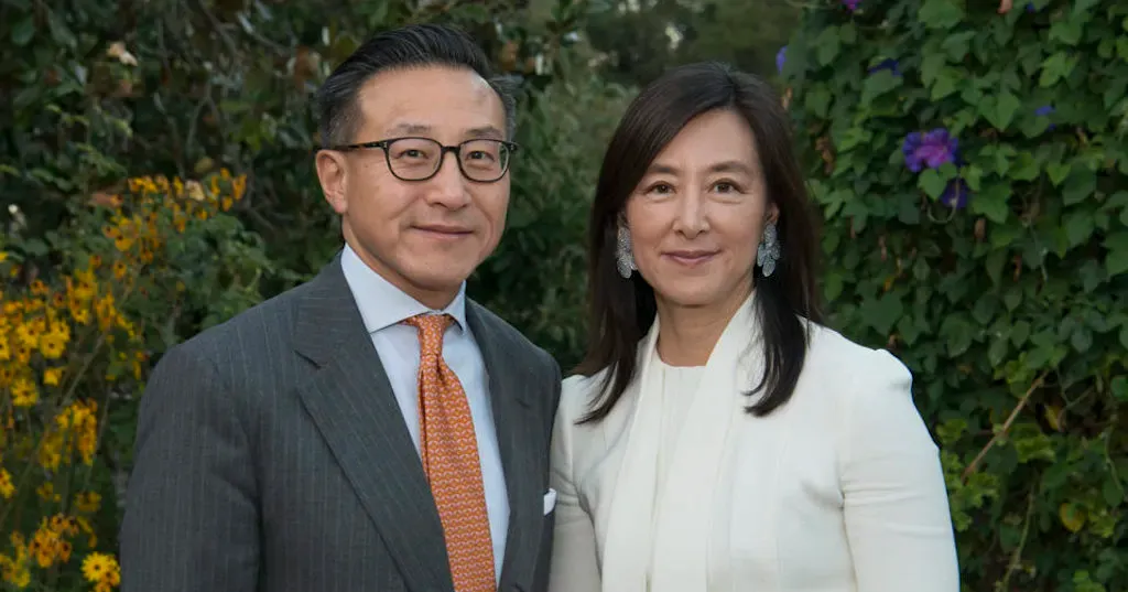 结婚30年，离婚10分钟！阿里巴巴集团主席蔡崇信与妻子离婚，双常青藤毕业