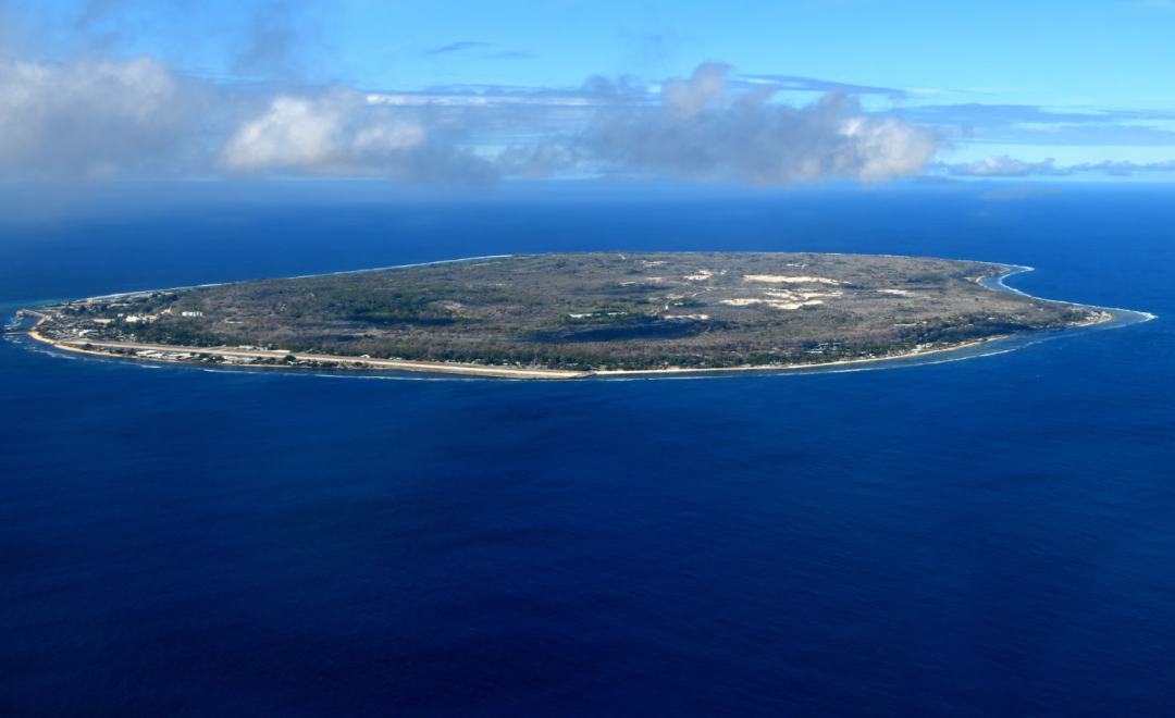 “Nauru”改为“Naoero”,瑙鲁还是“瑙鲁”