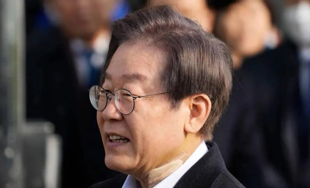 总统带头卖房炒股,all in收割全国韭菜?韩国“黄金时代”太魔幻了……