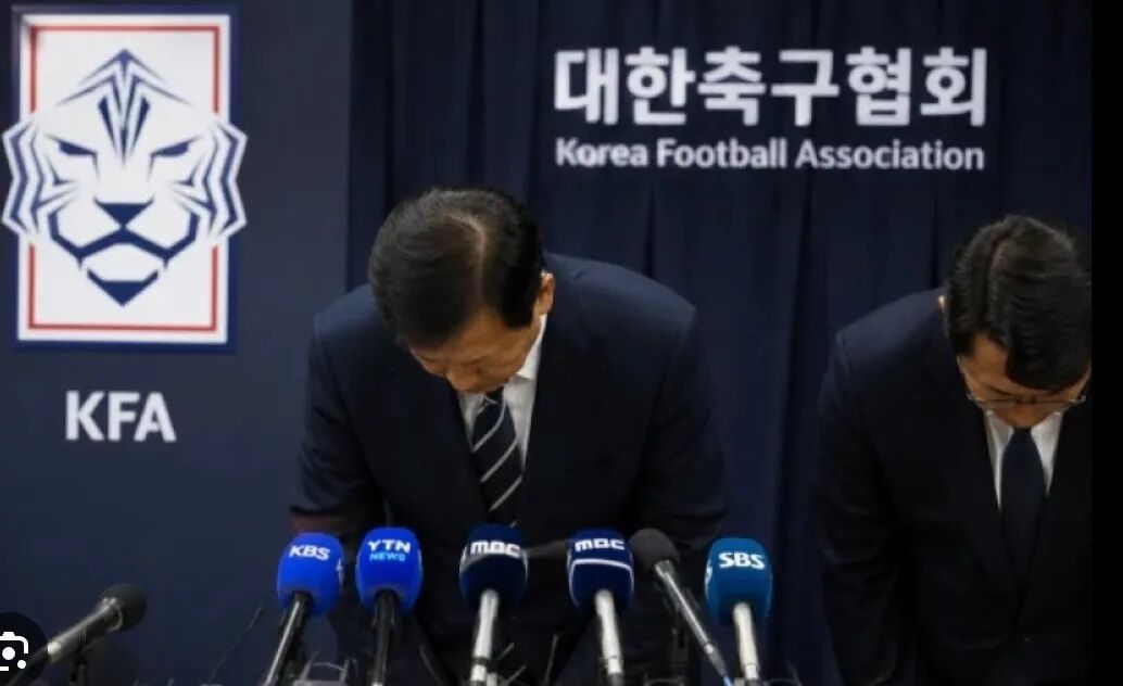 韩国足协惊天丑闻！刷公款请裁判“成人按摩”，果然没输过！现在终于瞒不住了...