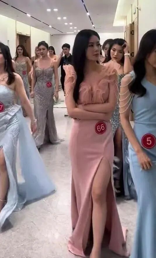 全网都在传:网红“雅典娜”在菲律宾遭遇了什么?