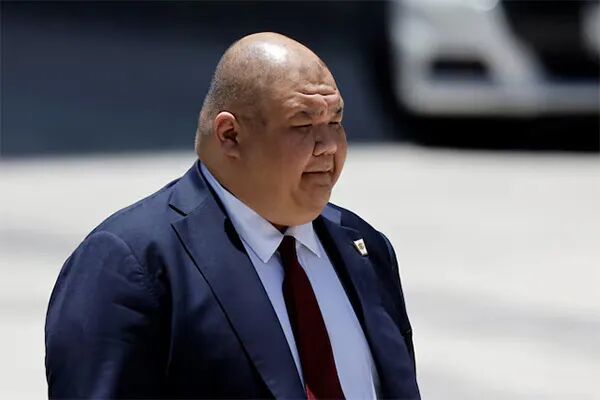莱维特离任后，特朗普的“相扑手”张振熙或接任白宫新闻秘书
