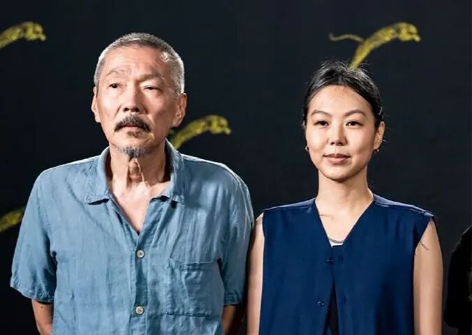 韩国不伦恋影后带1岁私生子领奖,疲惫沧桑称“内心苦闷”,万人迷心态变了?