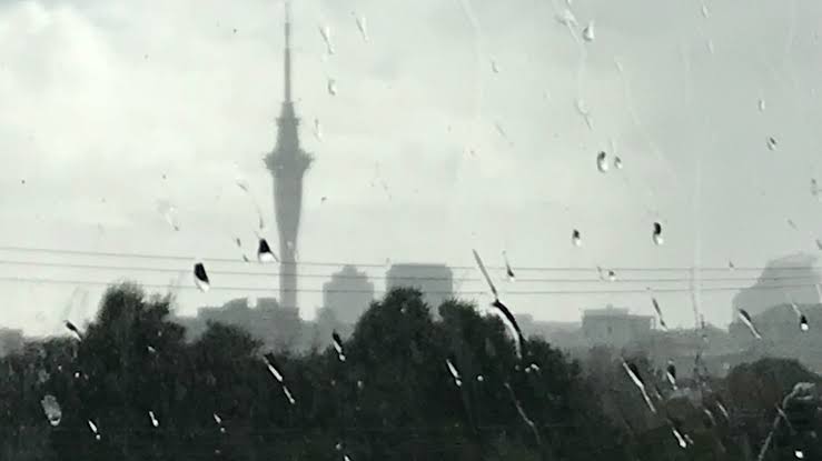 极端天气预警!暴雨、120km/h强风加降雪,新西兰本周末迎恶劣天气