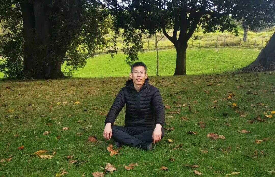 同样30多岁患上肠癌,这一次,儿子走到了父亲没能到达的地方
