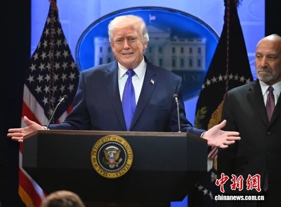 美媒:特朗普政府计划吊销20万外国人商务和旅游签证
