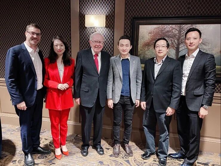 别嘲笑景甜了，特朗普也被孙宇晨吃干抹净遭遇“仅退款”，这就叫孙学！