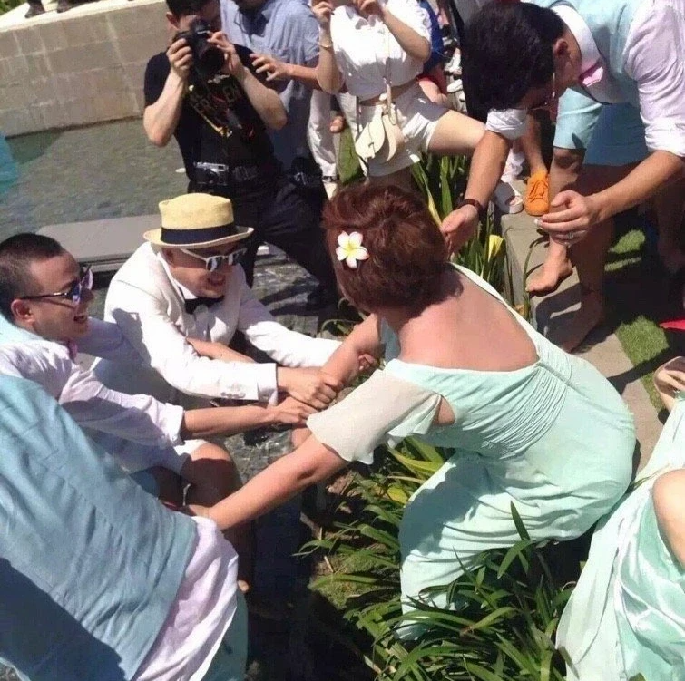 包贝尔出轨背后:被当作婚姻里假想敌的女孩们最无辜