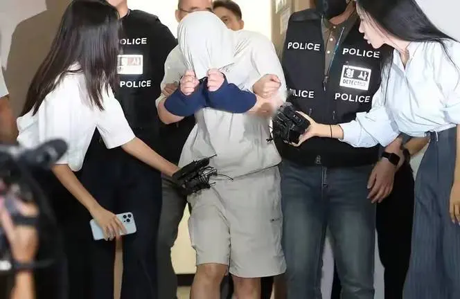 韩媒曝杀害留学生中籍讲师抛尸监控!边玩手机边作恶,遇害女生家属想引渡他回国受审!