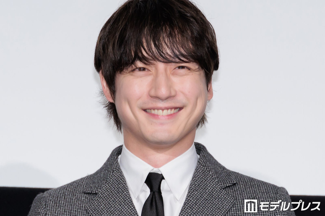 他突然官宣结婚!女方神似永野芽郁?!