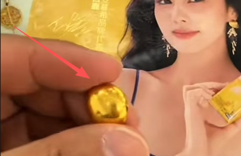 女子压扁2008年金福娃，看了评论区天塌了！网友：人果然赚不到认知以外的钱。