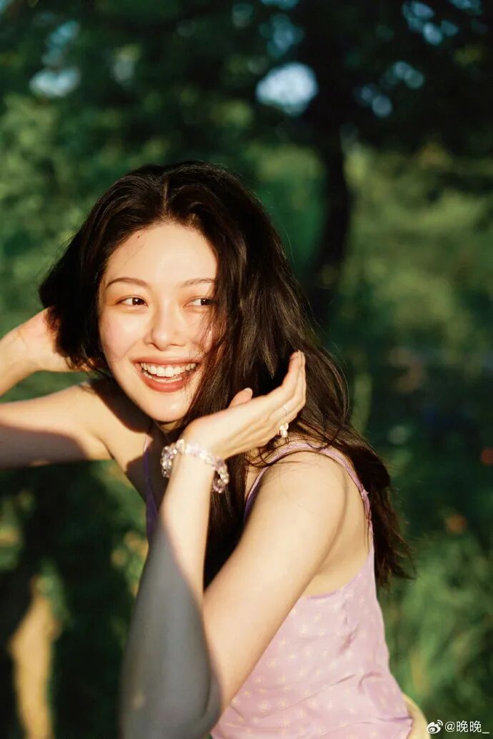 初代网红“晚晚”做女装首月销售额破千万