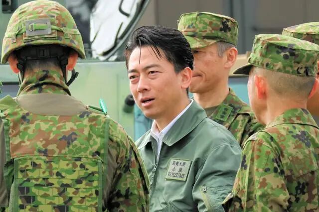 日本改组内阁，高市早苗最大的对手出现了