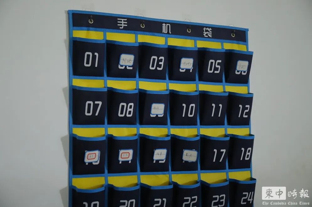 柬埔寨“8号电诈园区”内部曝光:墙上挂中文标语“请不要假装很努力,结果不会陪你演戏”,办公住宿餐饮俱全,道路装监控……