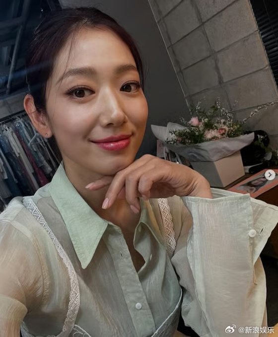 韩国演员朴信惠二胎产女,2022年1月结婚,代表作《继承者们》《匹诺曹》《原来是美男啊》