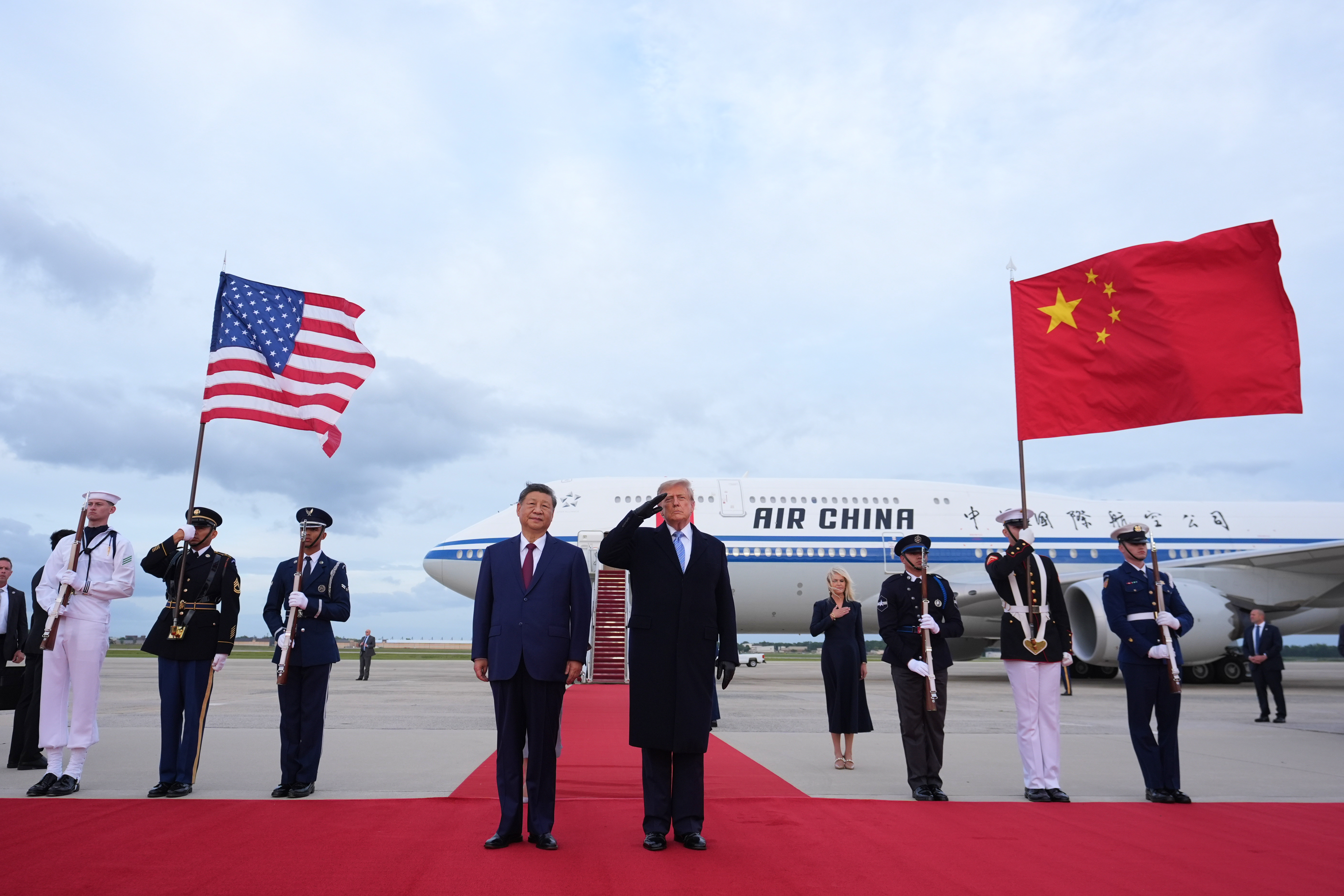 习近平抵达华盛顿 开始对美国进行国事访问