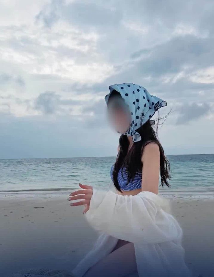 华人女子入住高档酒店 睡到半夜遭黑人强脱衣服; 3女遭多人性侵