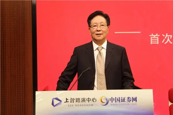 50岁跨界,他靠一款抗癌药,撑起460亿市值
