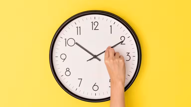今晚别忘!新西兰正式进入夏令时,睡眠减少1小时!