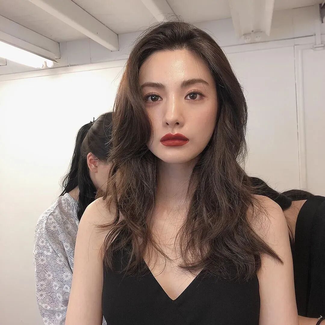 曾获封全球最美脸蛋，“韩国阿娇”整容翻车，网友：那么美干嘛瞎折腾？！