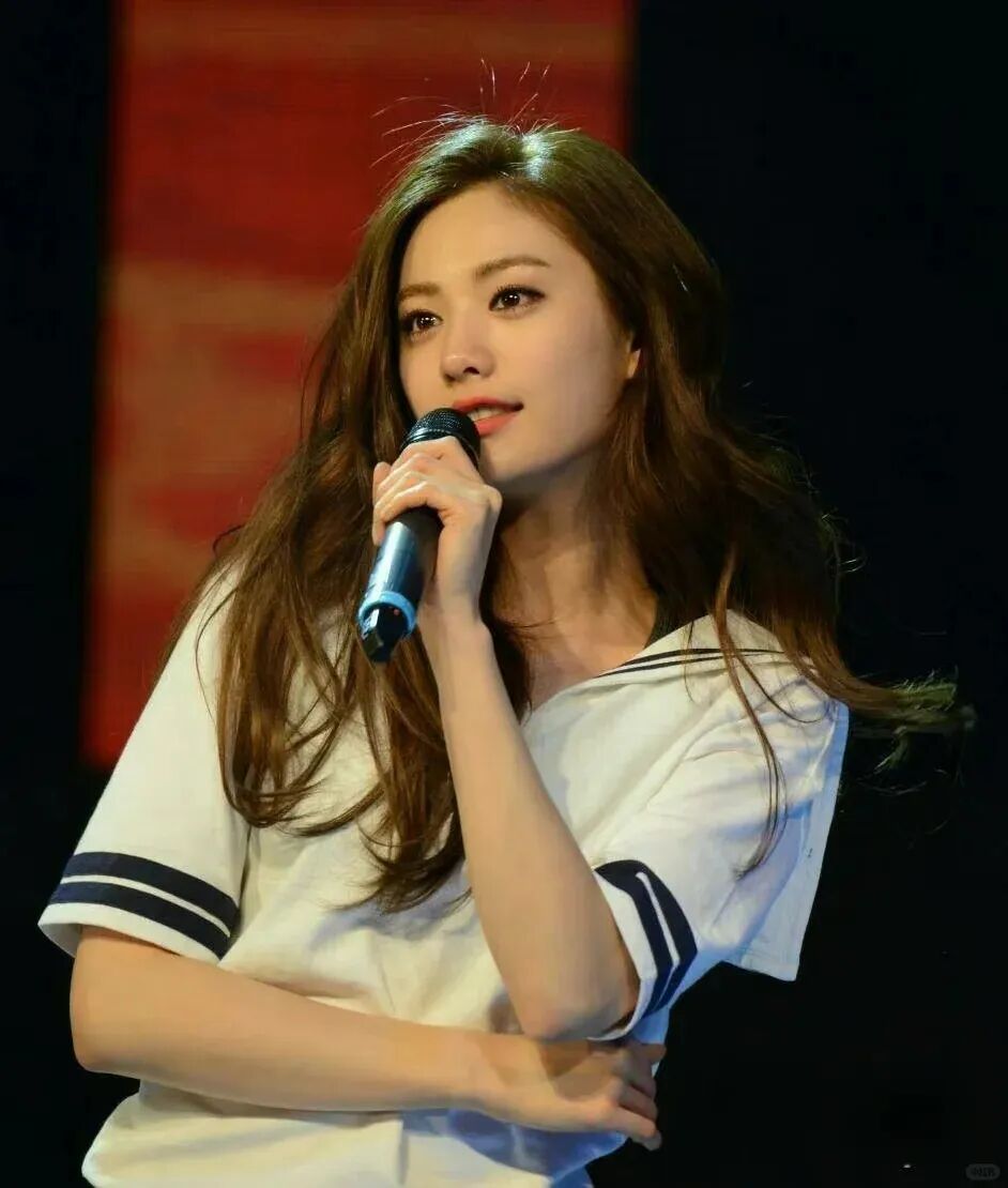 曾获封全球最美脸蛋，“韩国阿娇”整容翻车，网友：那么美干嘛瞎折腾？！