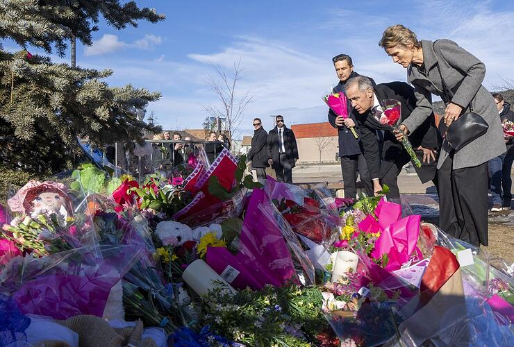 突发! 帮选枪还出钱 8死加拿大惨案竟有美国人远程指导 嫌犯被抓
