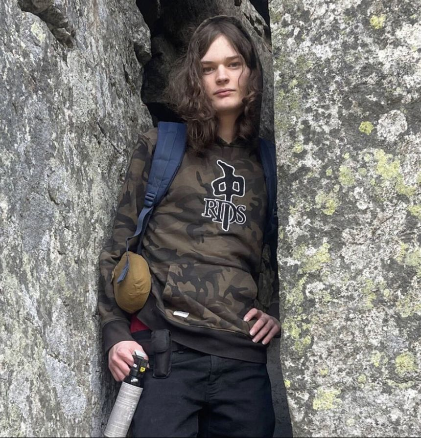 突发! 帮选枪还出钱 8死加拿大惨案竟有美国人远程指导 嫌犯被抓