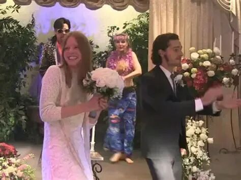 圣母心女顶流和家暴男结婚10年才清醒,现在只想带娃逃,他可真是PUA天花板!