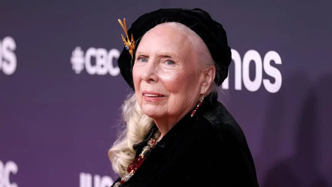 炸锅! 曾爆粗怒骂特朗普 加拿大国宝女星转身就入籍美国 名下多套美国豪宅!