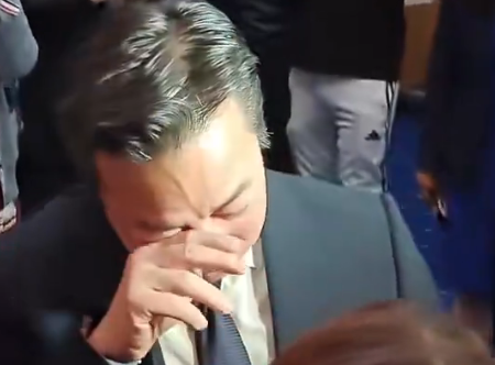 温哥华华裔市长惨败 当场落泪 团队几乎被横扫;列治文华裔市长也梦碎