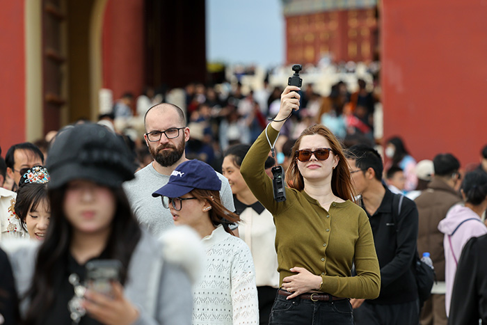 今年第三季度中国免签入境外国人同比增长24.1%—侨报网