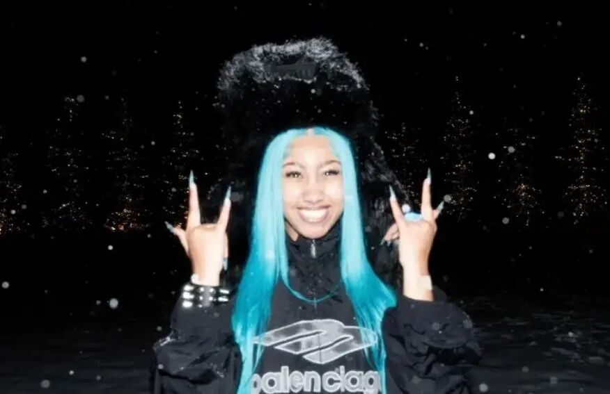 年度最佳晒娃?万圣节46岁金·卡戴珊Cos女儿小西北,这画风哈哈哈