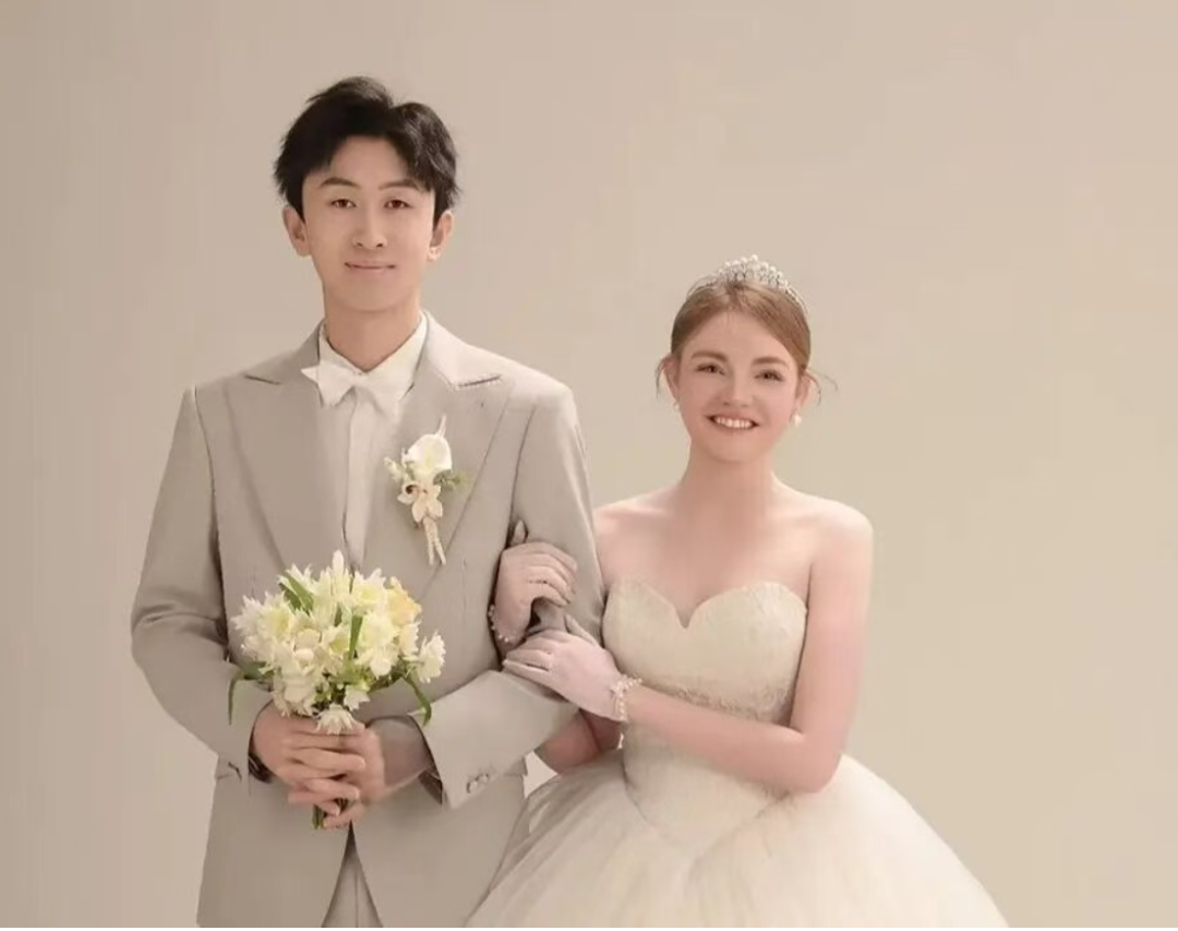 中国外卖小哥娶美国妻子，曾被全网羡慕！如今却要离婚！原因令人唏嘘