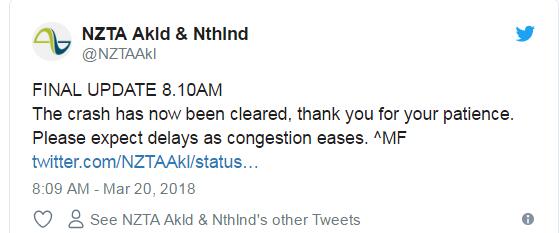 一辆卡车瘫痪半个中区 “疯狂三月”意味着天不亮就堵车