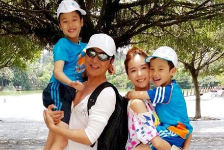 马景涛嫩妻首谈离婚：婚姻没有外在的负面因素