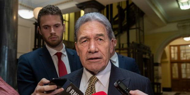 Winston Peters：多达10万外国人将离境 会尽快接新西兰人回来