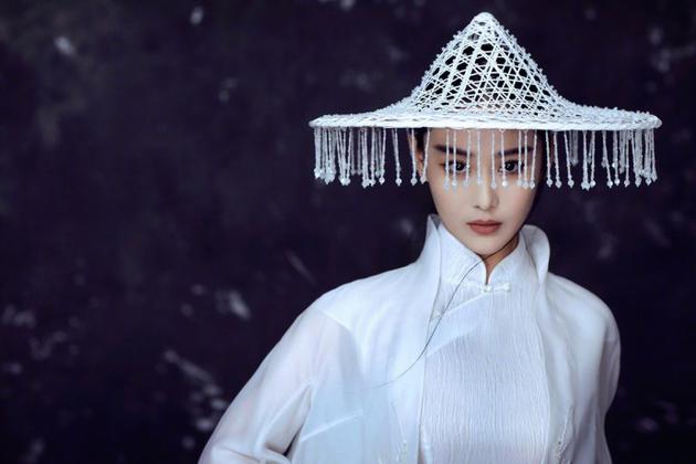张馨予小号风波后翻牌网友 范冰冰不受影响晒自拍