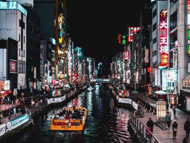 疫情迅速蔓延医院床位告急，日本大阪比印度还糟？
