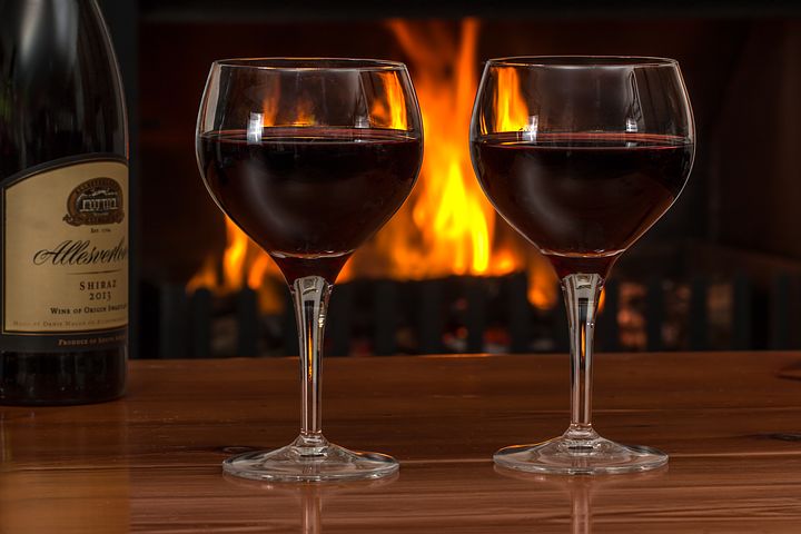 red wine 2443699 480