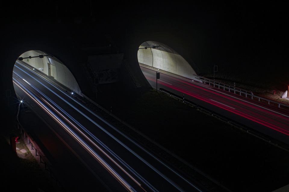 收费公路亏空千万纽币通行费，交通局却“佛系”追账