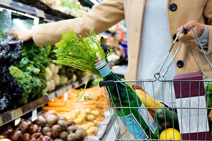 5月部分生鲜食品推高物价,但燃油及机票价格回落