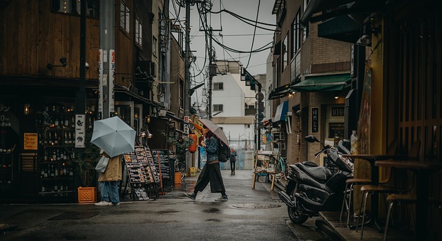 日本新一波疫情来势汹汹：感染源成谜 与以往有诸多不同