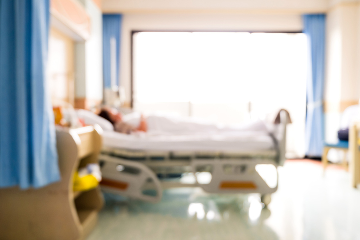 病床前，最能看清人情冷暖 | 医院里暴露人性的 21 个故事