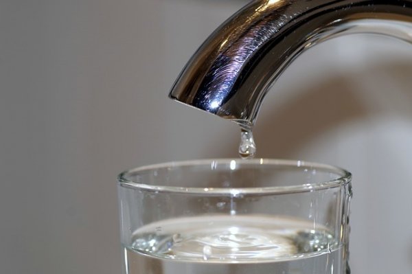 water 2057924 640