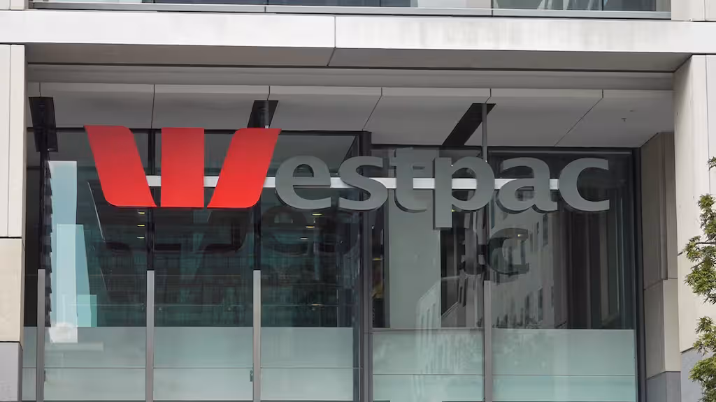 westpac-bank-file-photo-3CC437JZ3BFMXITFDYFMGULVBQ.png | 突发！一家大银行下调房贷利率！