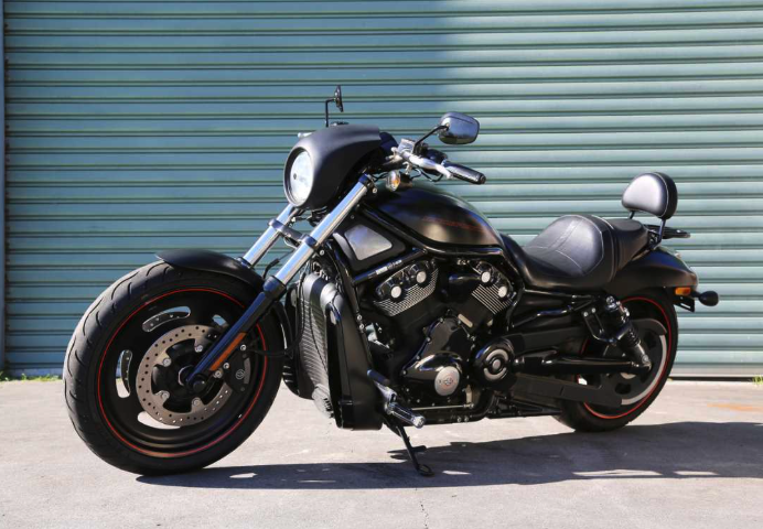 墨尔本一名会计卷走近$700万！9辆Harley、3套房，这场诈骗案到底是怎么发生的？
